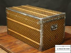 R2757__Malle_Louis_vuitton_camphre_5__1570168646_69