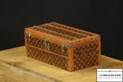 R3111__Malle_fleur_Louis_vuitton__14__1673030398_616