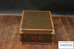 Valise_Vuitton_avec_chassis_3__1657273877_628