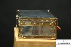 Valise__Zinc__poigne__e_cuir_3313__1777138977_189