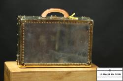 Valise__Zinc__poigne__e_cuir_3320__1777138977_695