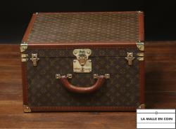 Valise_carre____Louis_Vuitton_monogram_1__1712917044_924