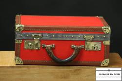 Valise_rouge__MOYNAT3311__1778185490_513