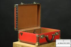 Valise_rouge__MOYNAT3319__1778185491_304