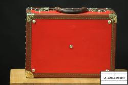 Valise_rouge__MOYNAT3320__1778185491_876