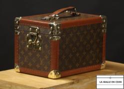 Vanity_case_Louis_Vuitton_3318__1737231496_431
