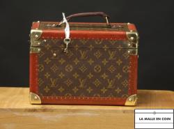 Vanity_case_Vuitton_avec_clef_3__1729804503_298