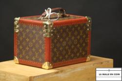 Vanity_case_Vuitton_avec_clef_4__1729804503_136