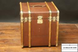 malle_a_chapeau_cintre1__1650616826_912