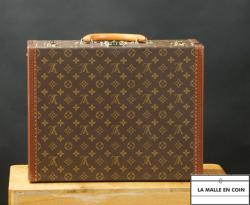 valise_Vuitton_super_president__16__1706000711_72