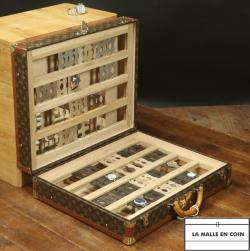 valise__LV__pour_montre17__1650613460_714